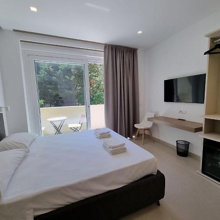Marea Retreat Rooms Marina di Camerota Luaran gambar