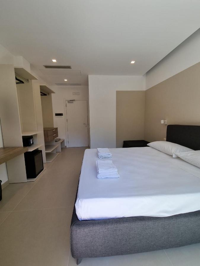 Marea Retreat Rooms Marina di Camerota Luaran gambar