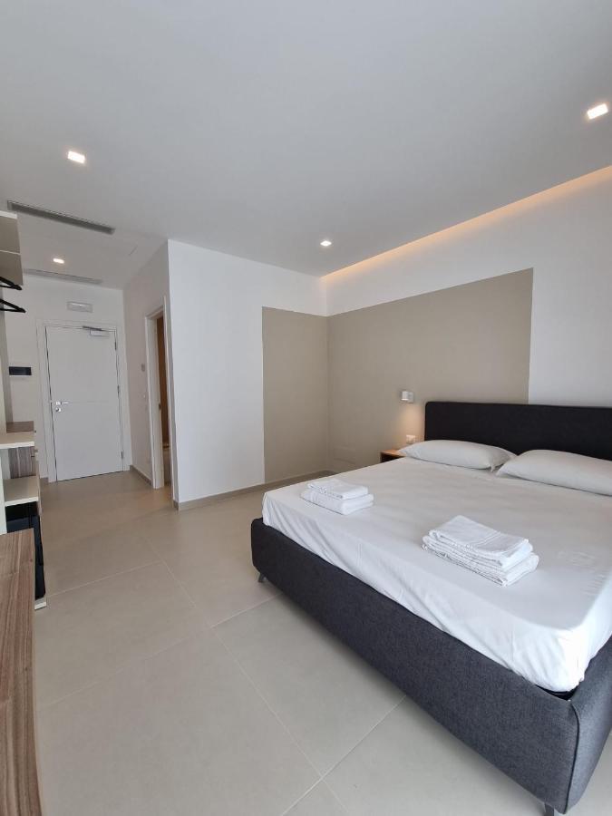 Marea Retreat Rooms Marina di Camerota Luaran gambar