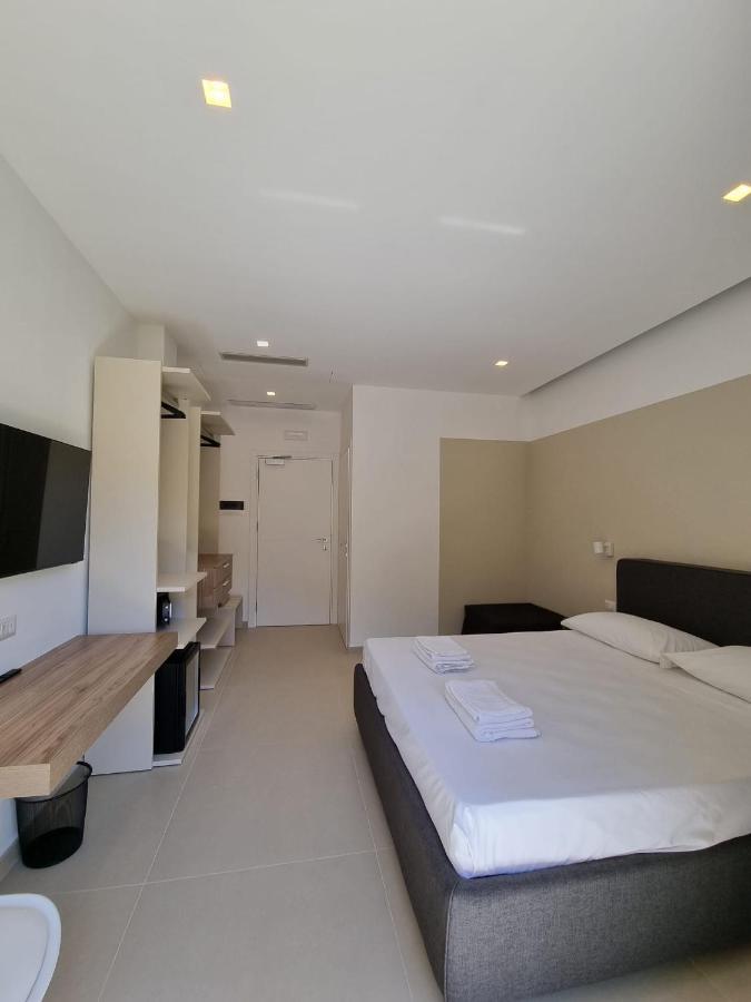 Marea Retreat Rooms Marina di Camerota Luaran gambar