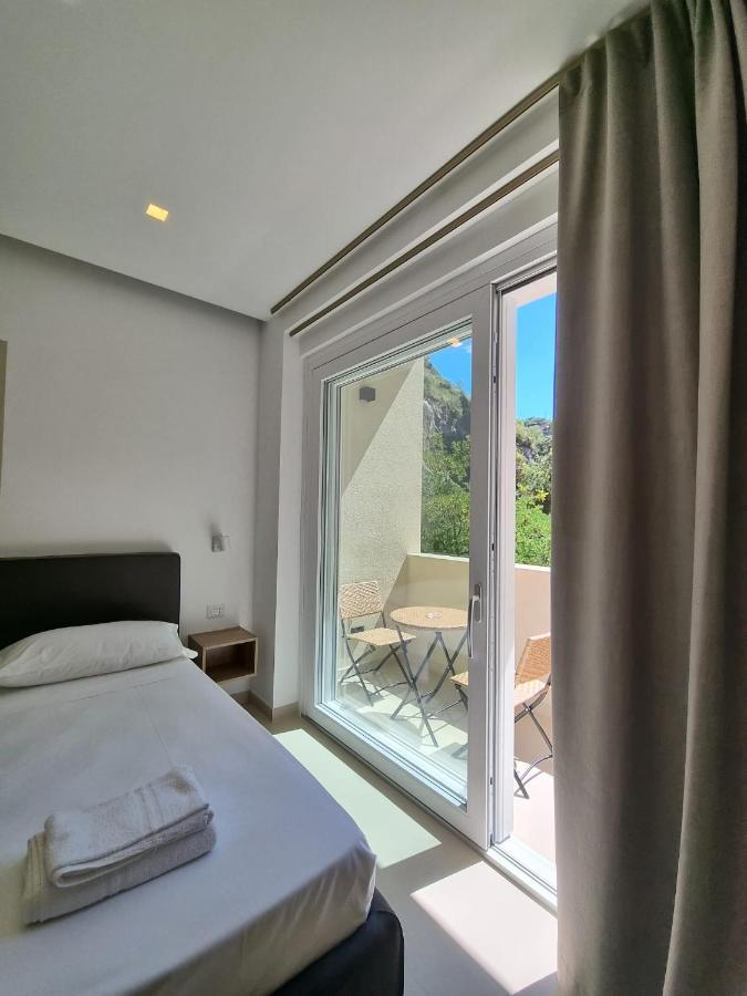 Marea Retreat Rooms Marina di Camerota Luaran gambar